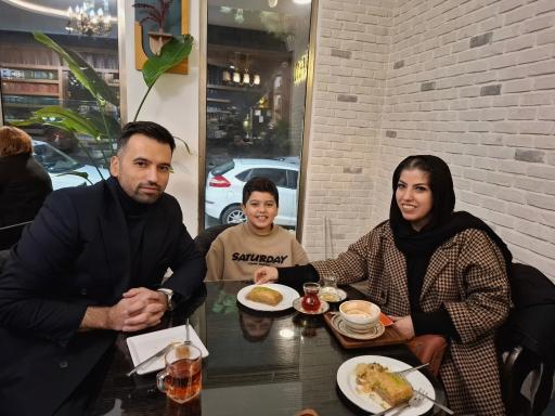 عکس کافه باقلوای یئنی