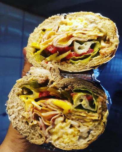 عکس ساندویچ آروین