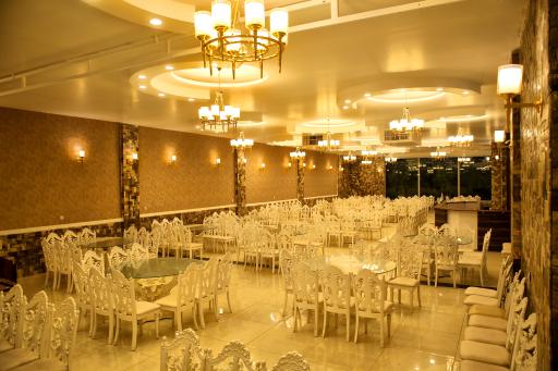 عکس رستوران ایران زمین