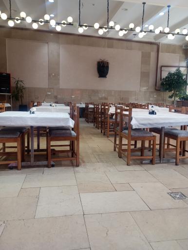 عکس غذاخوری سرآشپز