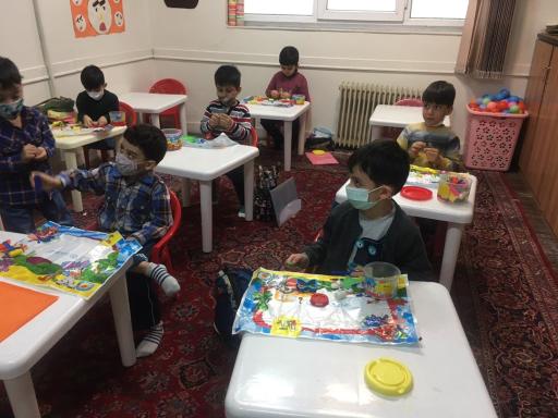 عکس دبستان پسرانه آیات