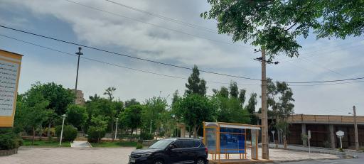عکس ایستگاه اتوبوس مسجد امام صادق
