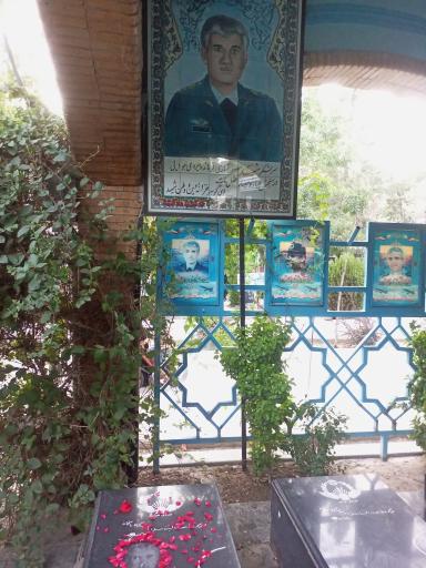 عکس آرامگاه شهید منصور ستاری