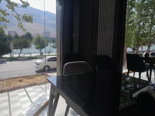 عکس رستوران پلونیا