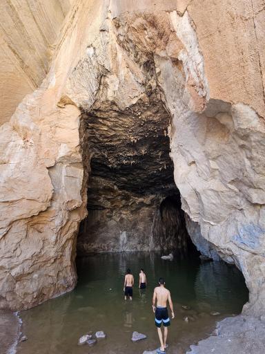 عکس غار نمکی گرمسار