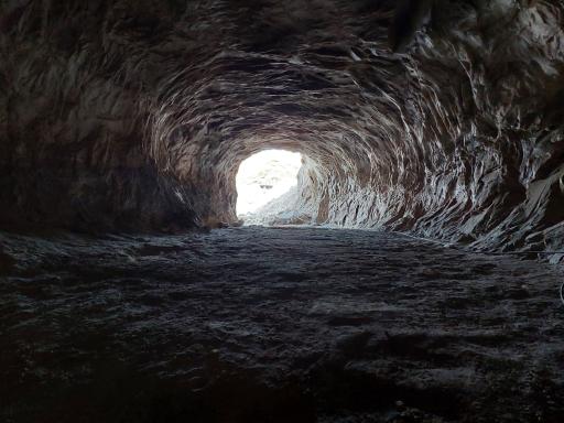 عکس غار نمکی گرمسار