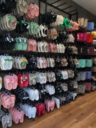 عکس صندل و پاپوش کفشدوزک 