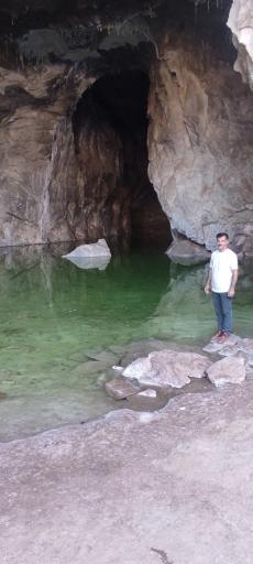 عکس غار نمکی گرمسار