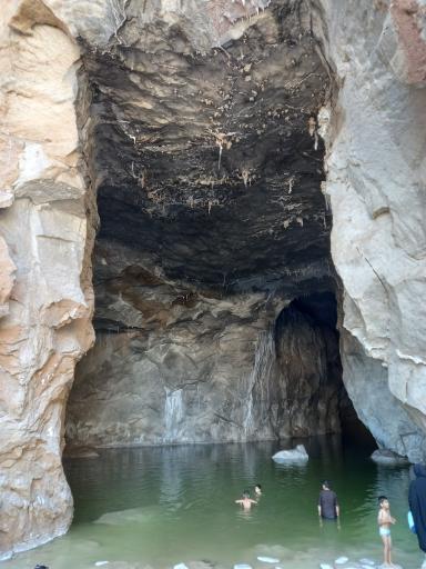 عکس غار نمکی گرمسار