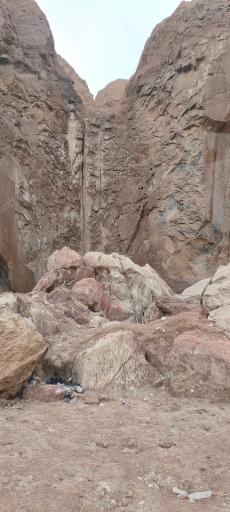 عکس غار نمکی گرمسار