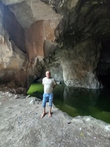 عکس غار نمکی گرمسار
