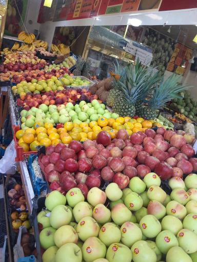 عکس سوپر میوه طاها