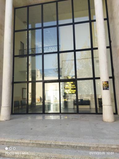 عکس موزه و مرکز پژوهش حاج حسین شکرریز