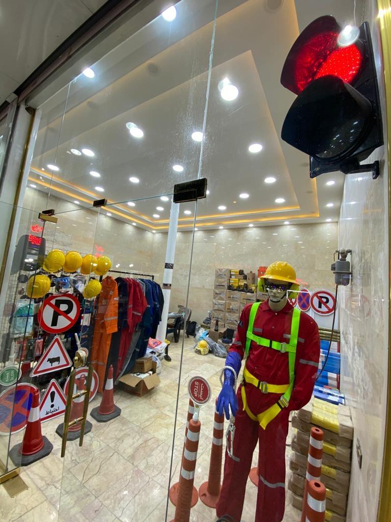 عکس فروشگاه ایمن ابزار مرعشی