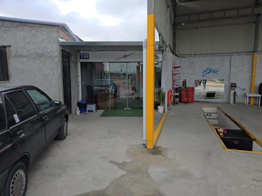 عکس اتوسرویس تخصصی اطلس 