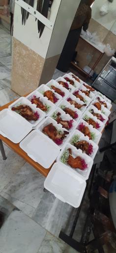 عکس آشپزخانه و غذای آماده آرموت