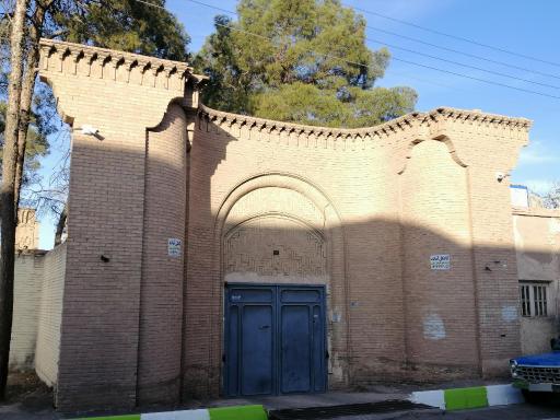 عکس عمارت باقری