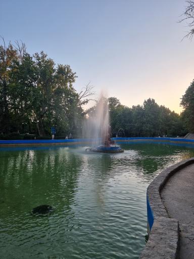 عکس استخر و آب نما بش قارداش