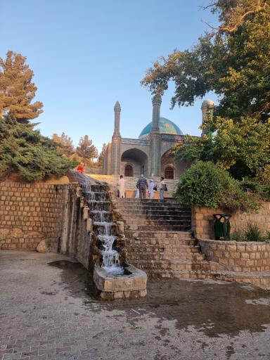 عکس استخر و آب نما بش قارداش