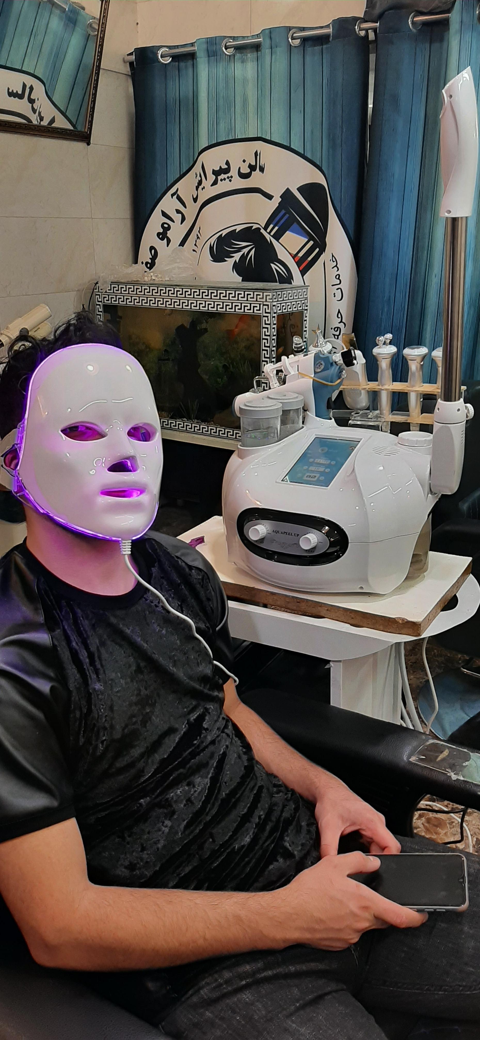 عکس سالن پیرایش آرامو (شعبه ۱)