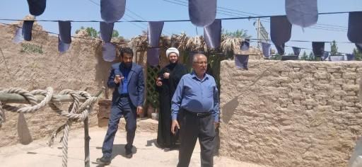 عکس چایخانه و نمایشگاه حضرت زهرا