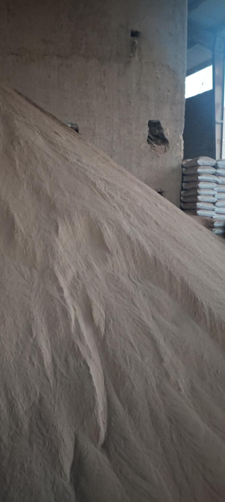 عکس آسیاب خاک شکیبایی