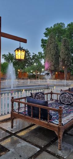 عکس باغ رستوران کلبه‌