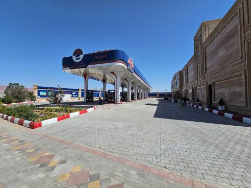 عکس پمپ بنزین منصوری فر