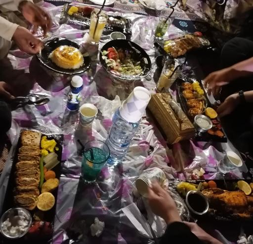 عکس باغ رستوران کلبه‌