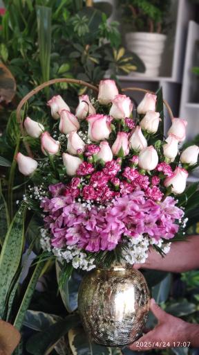 عکس گل فروشی تک