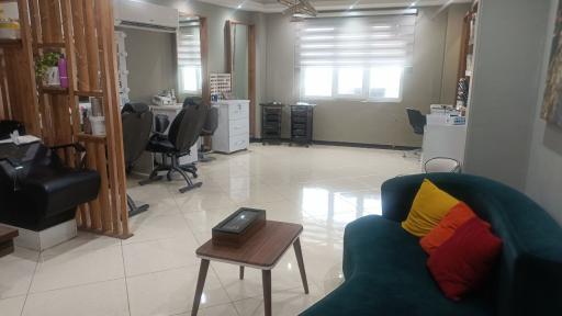 عکس سالن زیبایی الهام حسینی