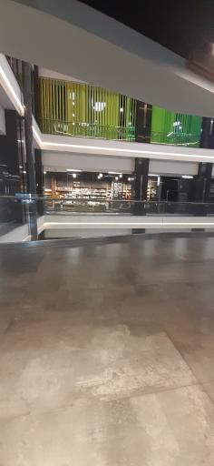 عکس پردیس سینمایی شیراز مال 