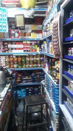عکس سوپر مارکت شبستری
