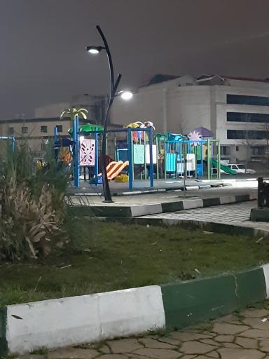 عکس زمین بازی کودکان 