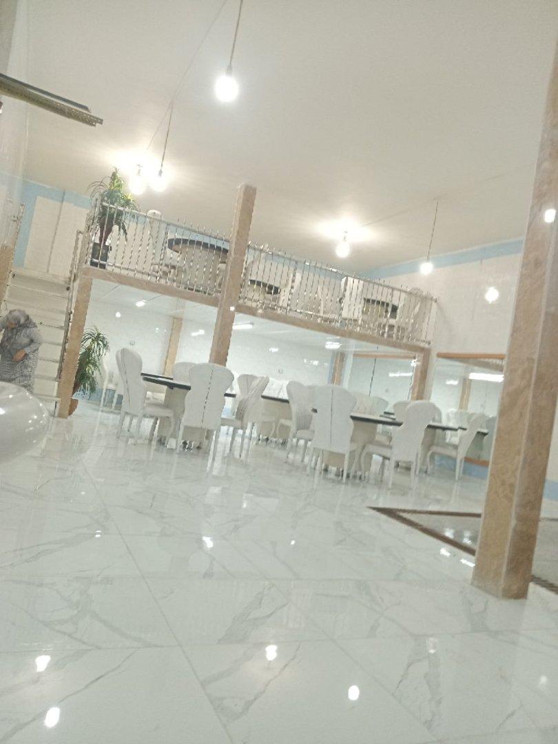 عکس رستوران بی نظیر