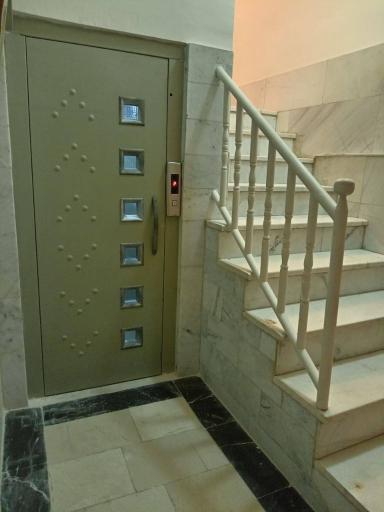 عکس خوابگاه و پانسیون دخترانه ارغوان مشهد 