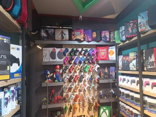 عکس فروشگاه گیم اسکای سون(شعبه دوم)