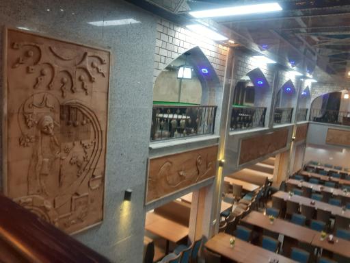 عکس رستوران ارگ محتشم