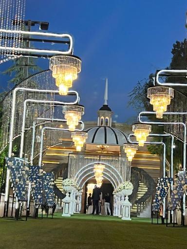 تشریفات مجلل آرامیس