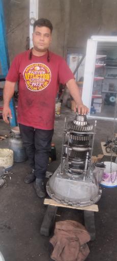 عکس مکانیکی ولوو محمد