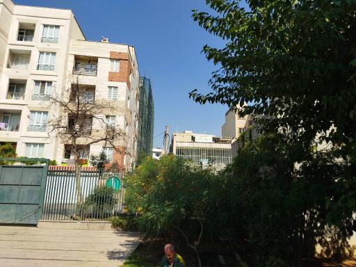 عکس پارک شهیدان بخشی فرد