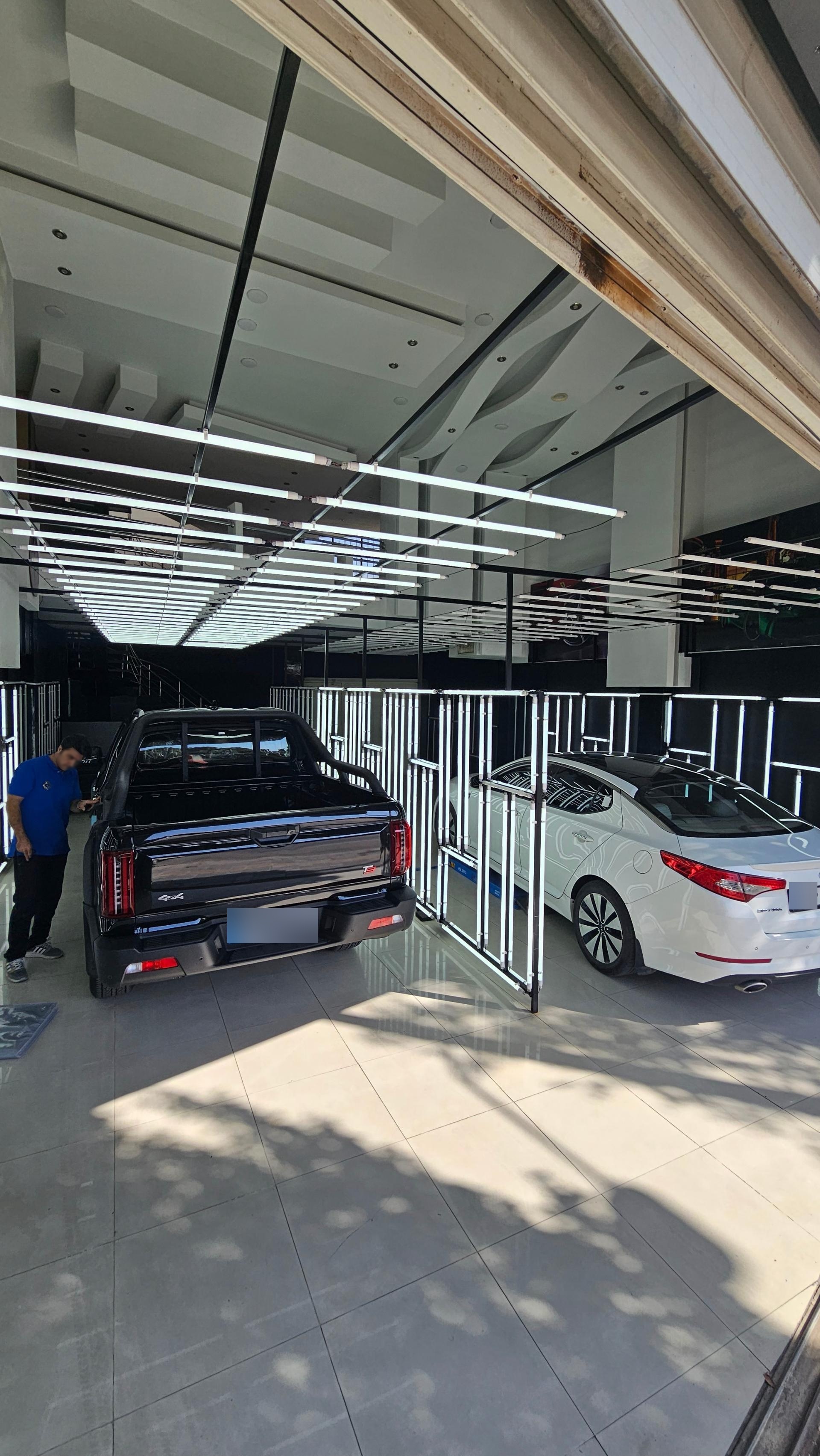 عکس تشخیص رنگ خودرو سنجری