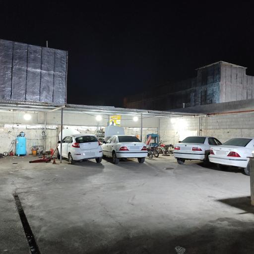 عکس تعمیرگاه تخصصی اتومبیل کریمی