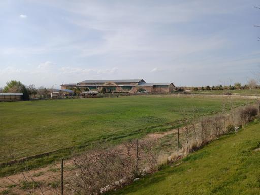 عکس زمین فوتبال چمن روباز