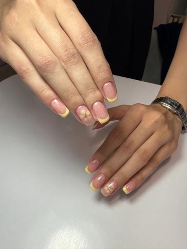 عکس سالن زیبایی بلانژ