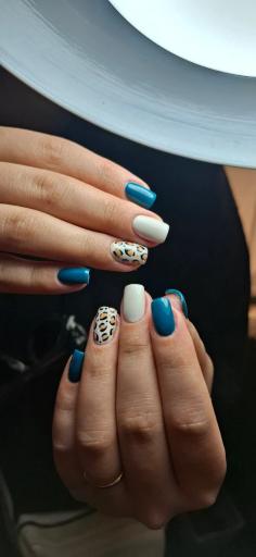 عکس سالن زیبایی بلانژ