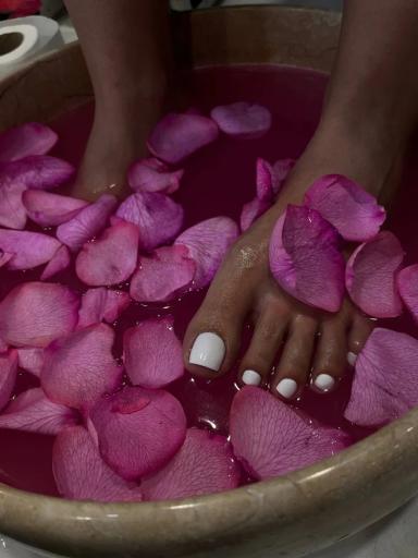 عکس سالن زیبایی بلانژ