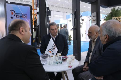 عکس فروشگاه کالای برق رشادی