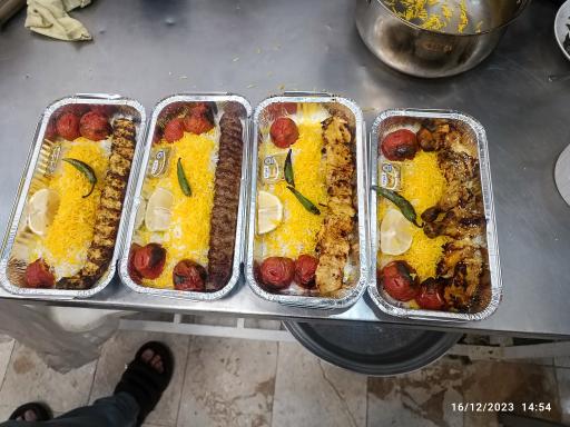 عکس کترینگ و تهیه غذا گندم 