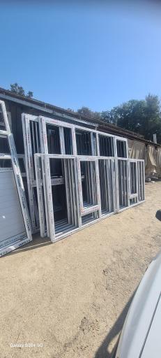 عکس پنجره گلریز